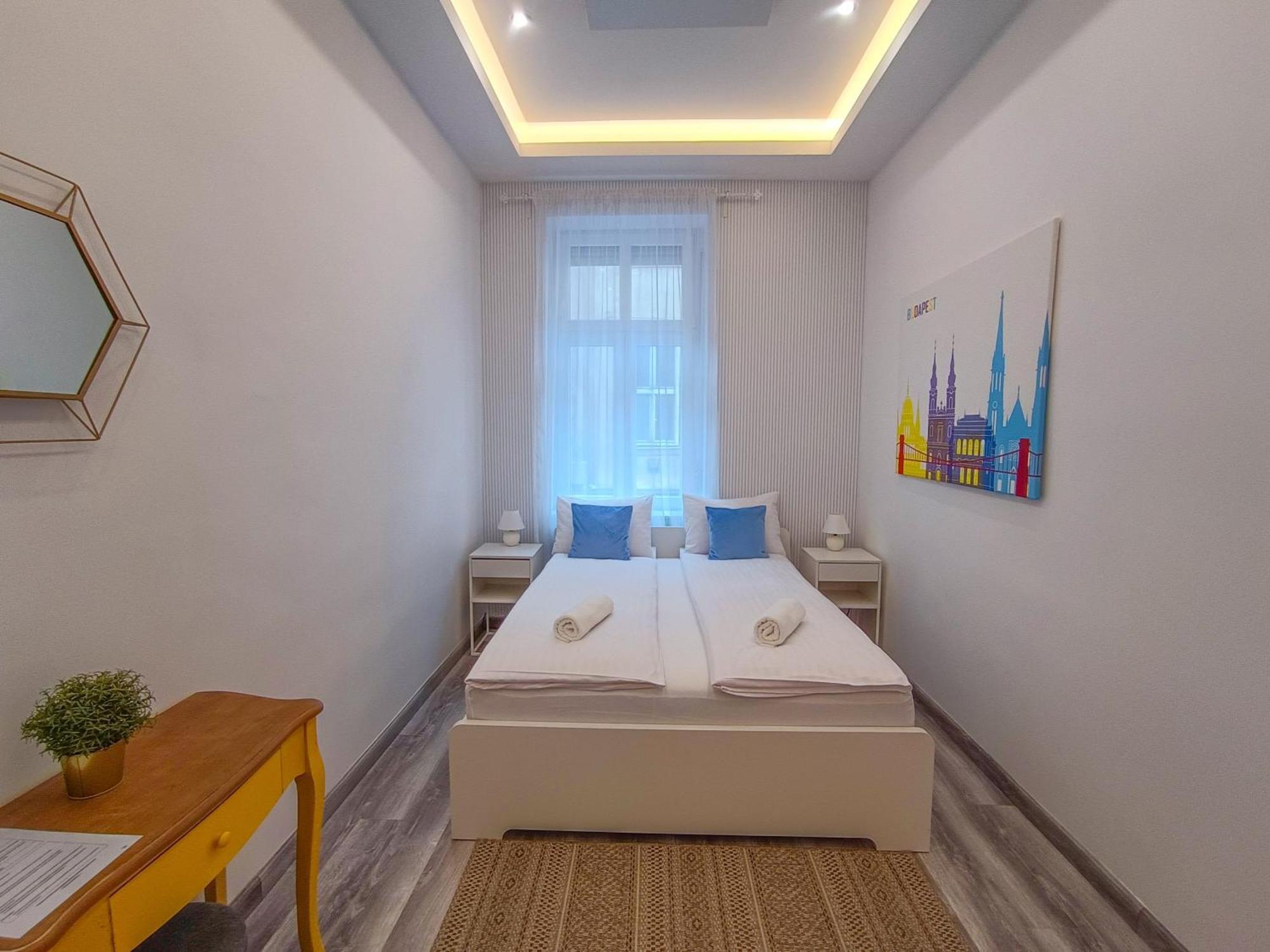 K03 Elitehost Kis Diofa Central Budapest Eksteriør billede