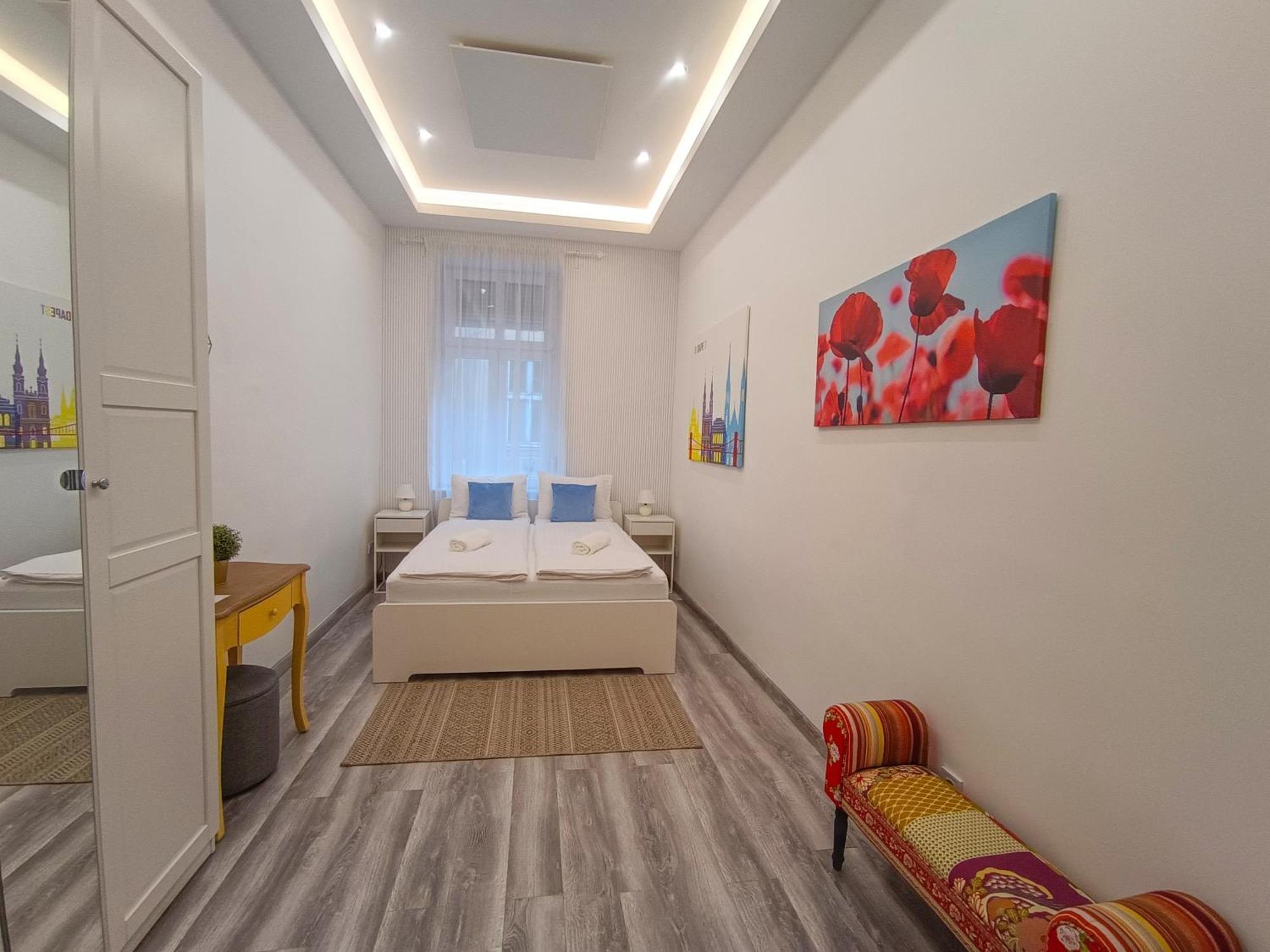 K03 Elitehost Kis Diofa Central Budapest Eksteriør billede
